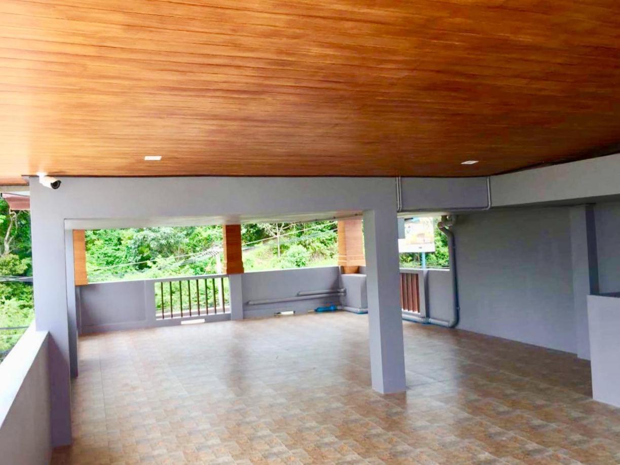 Lanta White'S House Hotel Ko Lanta Kültér fotó