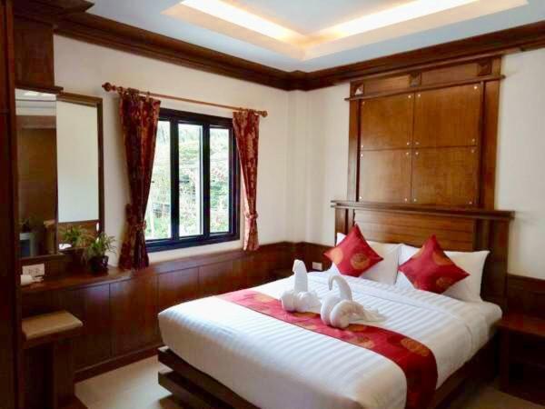 Lanta White'S House Hotel Ko Lanta Kültér fotó