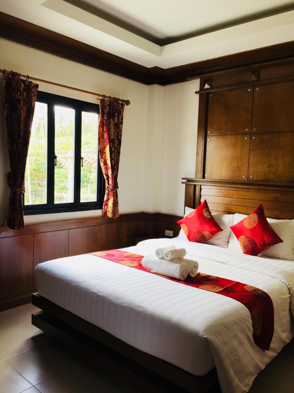 Lanta White'S House Hotel Ko Lanta Kültér fotó