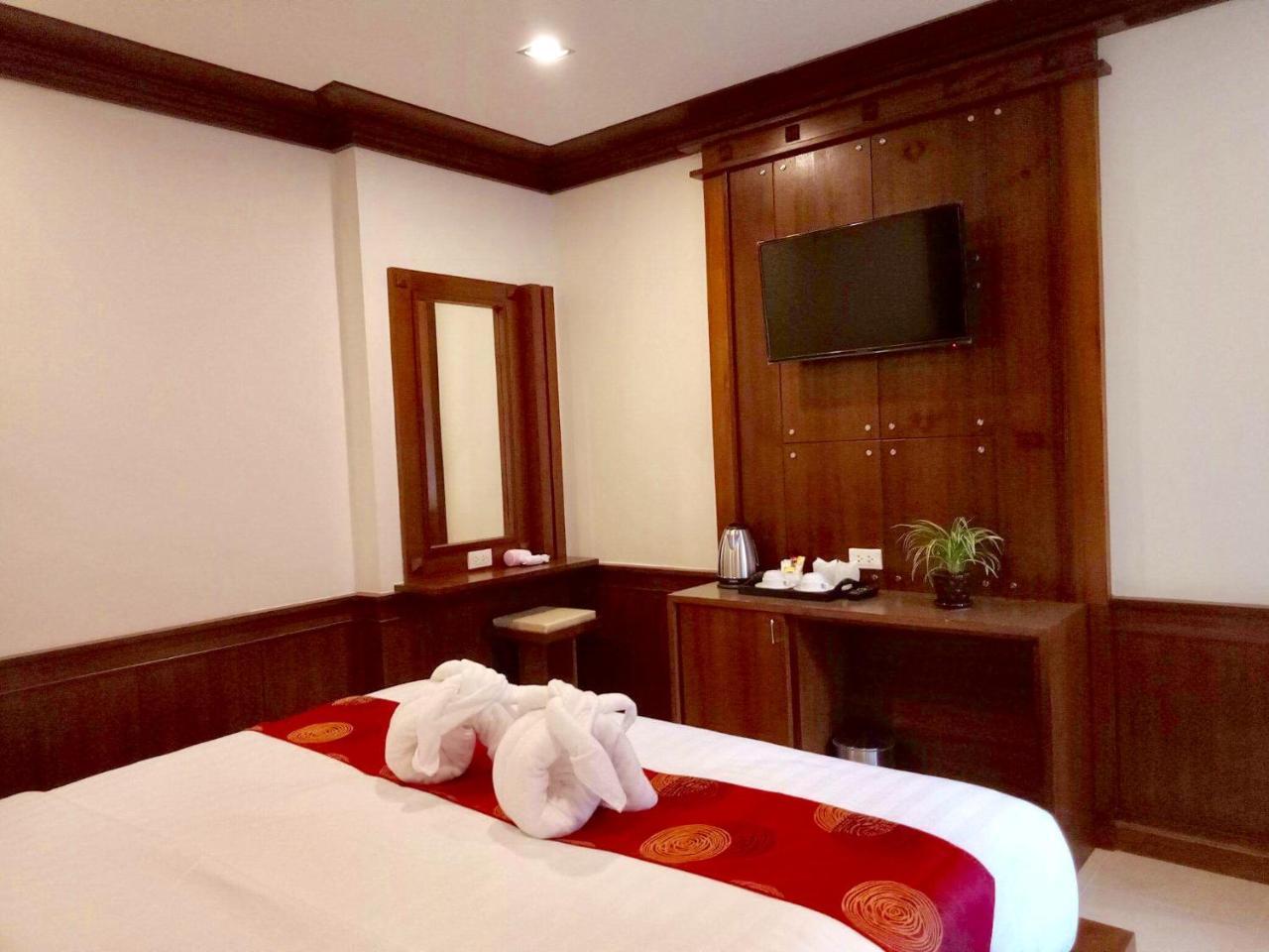 Lanta White'S House Hotel Ko Lanta Kültér fotó